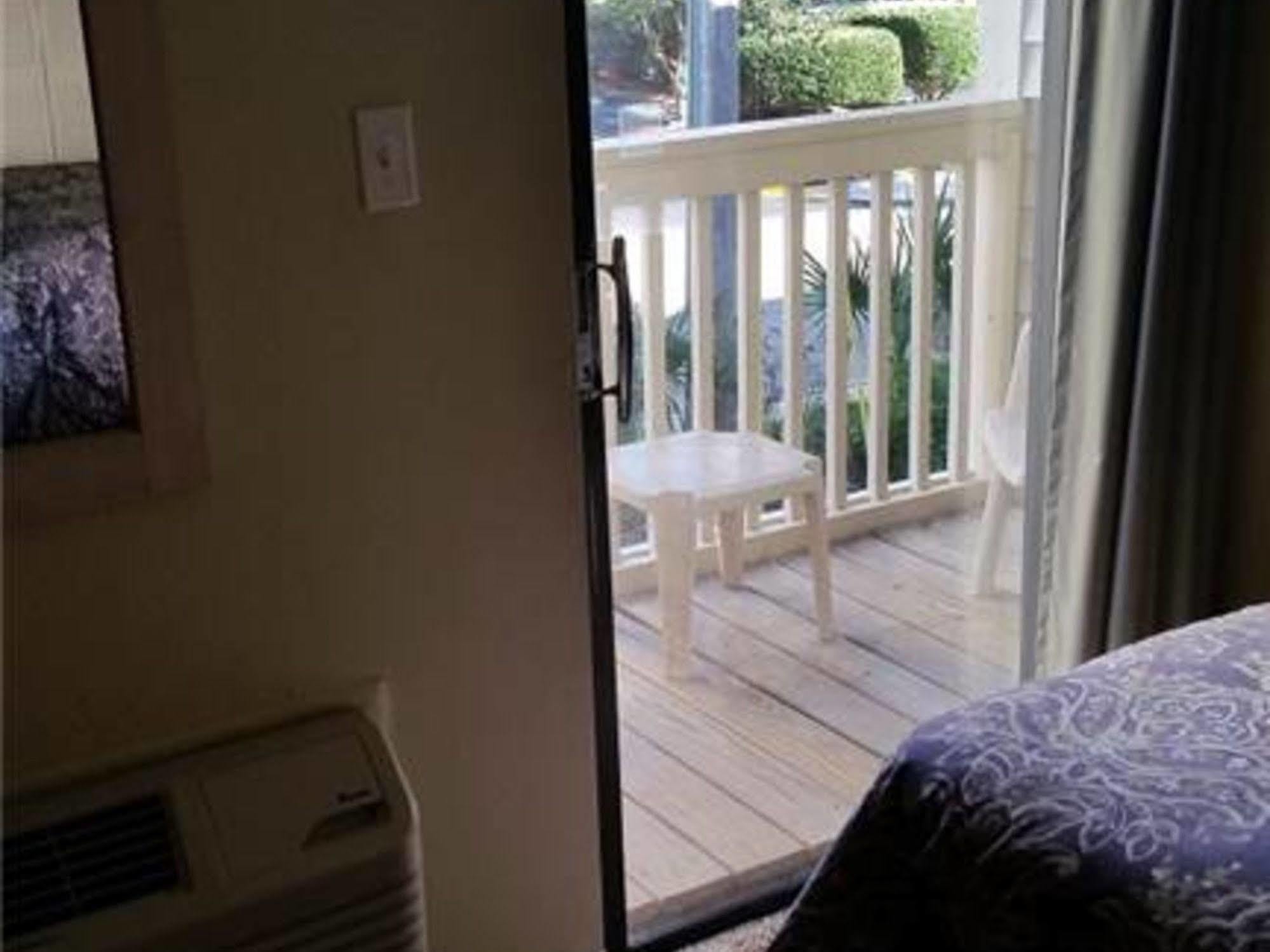 The Dunes Towers By Palmetto Vacation Rentals Myrtle Beach Exterior photo